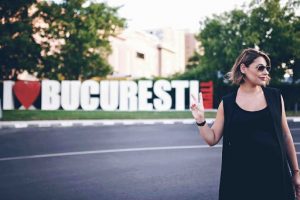 کار در رومانی